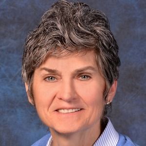 Meet your Posher, Jacqueline